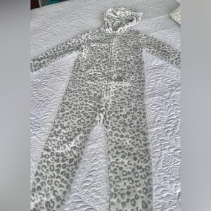 Snow Leopard Onesie - Teens 10-12 years old